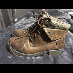 Faded Glory- Military style boots